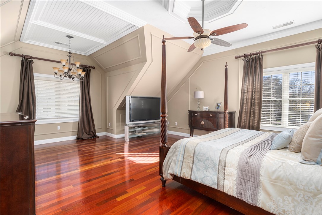 173 Angell Road Lincoln, RI 02865 - Photo 27 of 40