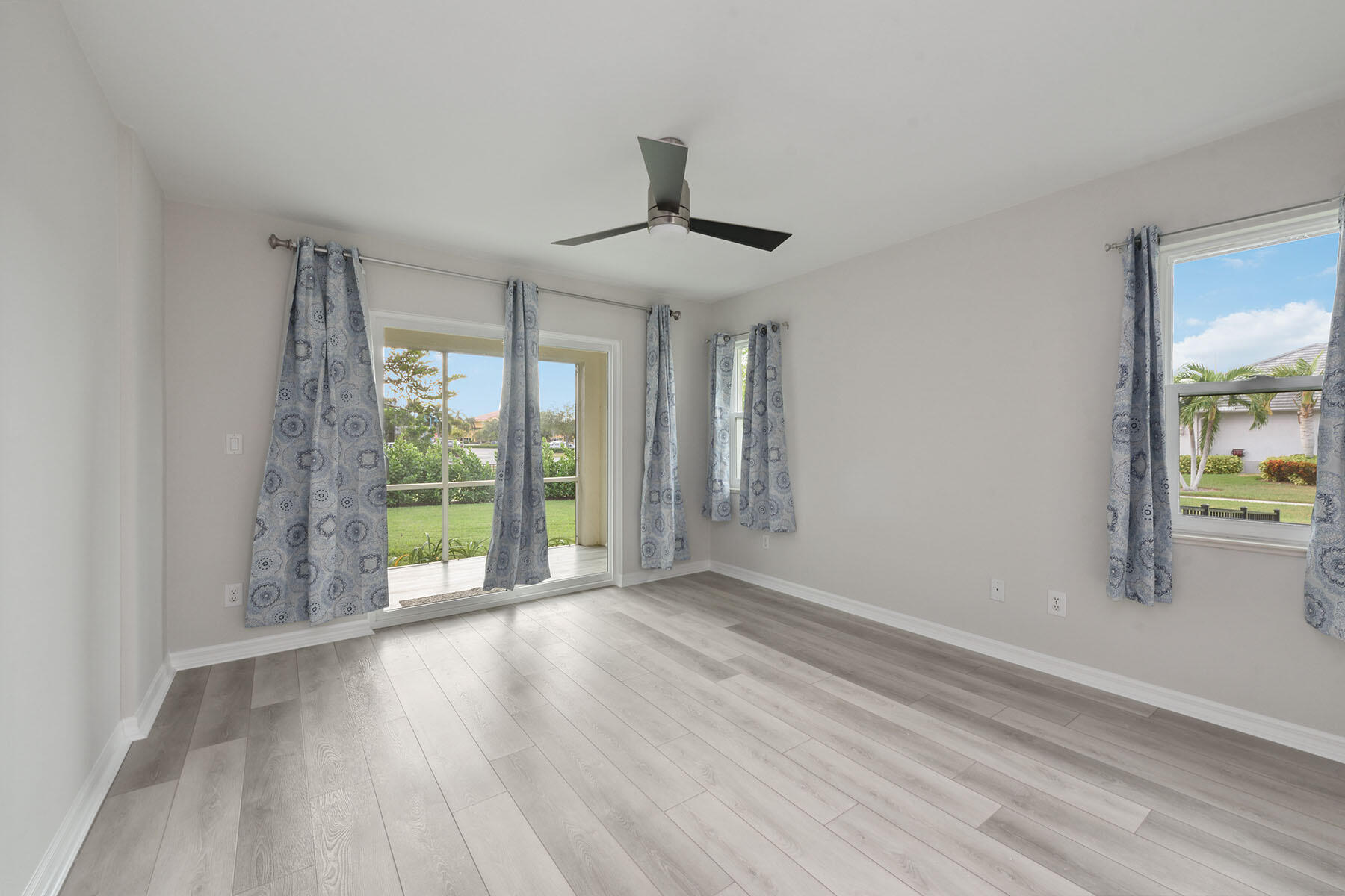 88 Tahiti Road Marco Island, FL 34145 - Photo 13 of 37 224096344ff