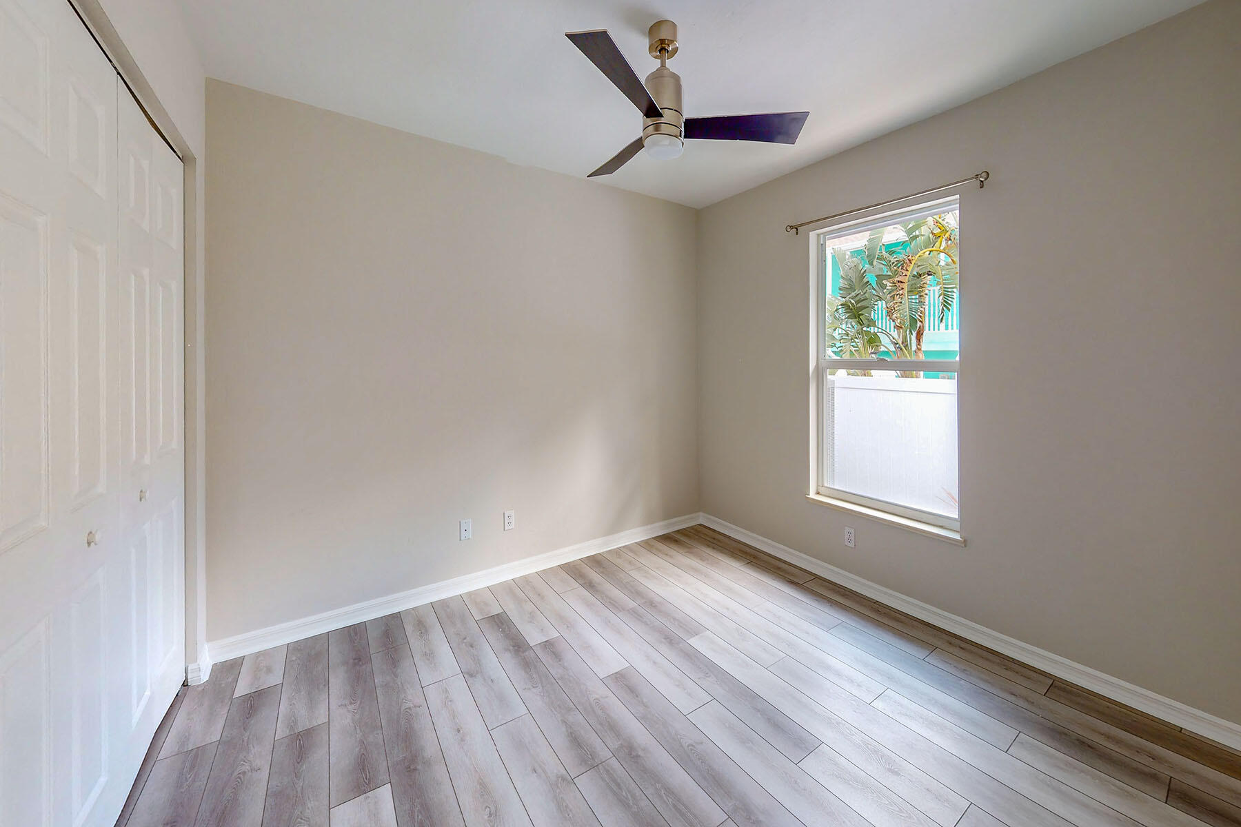 88 Tahiti Road Marco Island, FL 34145 - Photo 17 of 37 224096344hh