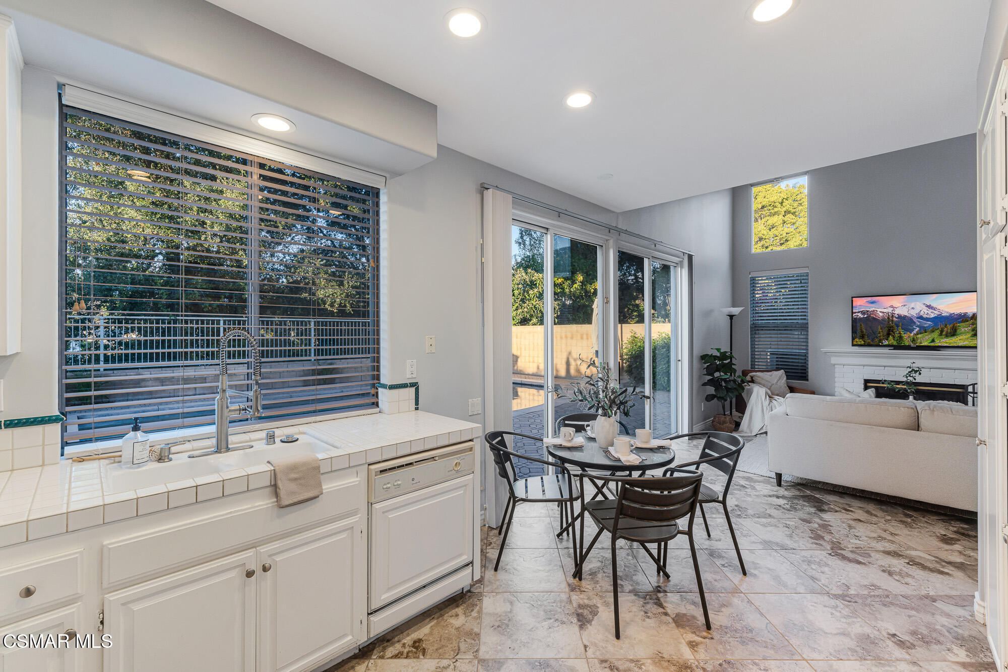3969 Sunsetridge Road Moorpark, CA 93021 - Photo 20 of 45 3969 Sunsetridge Rd-VinceDingmanMedia-28