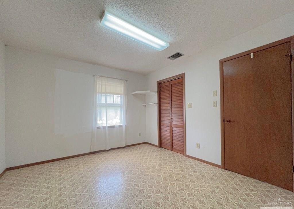 218 East Colorado Street Rio Hondo, TX 78583 - Photo 12 of 18