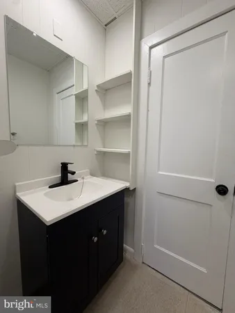 $1,800 | 517 Bentley Avenue, Unit A, Beverly, NJ 08010