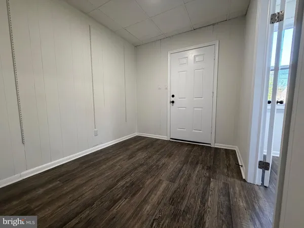 $1,800 | 517 Bentley Avenue, Unit A, Beverly, NJ 08010