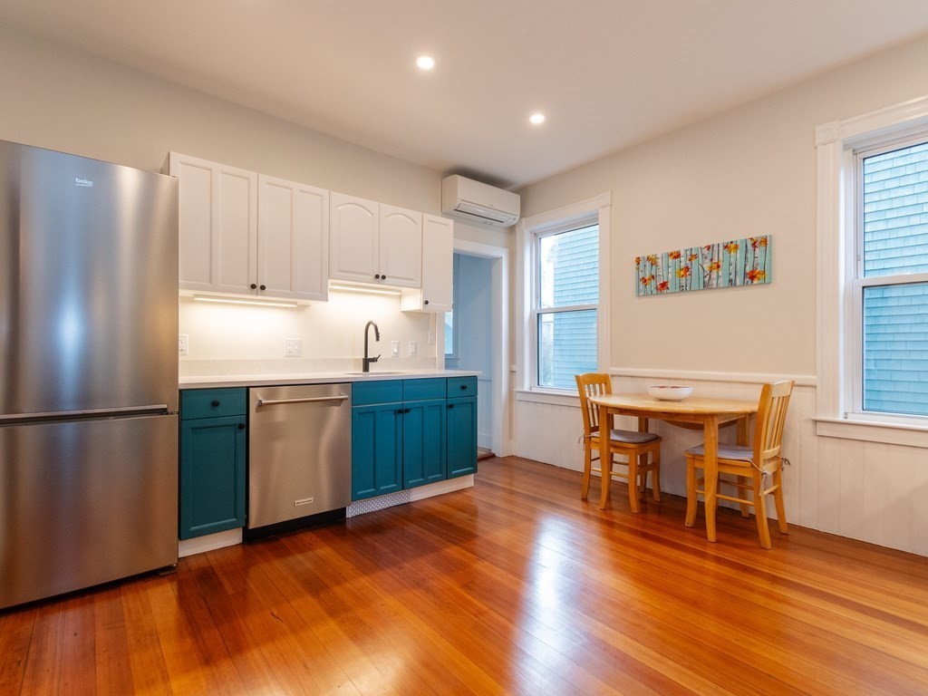 67 Spring Park Avenue, Unit 2 Boston, MA 02130 - Photo 12 of 41 Gallery Image 12