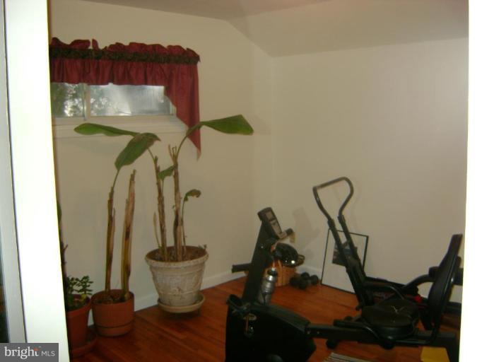3209 Edgewood Road Kensington, MD 20895 - Photo 8 of 13 Bedroom 2