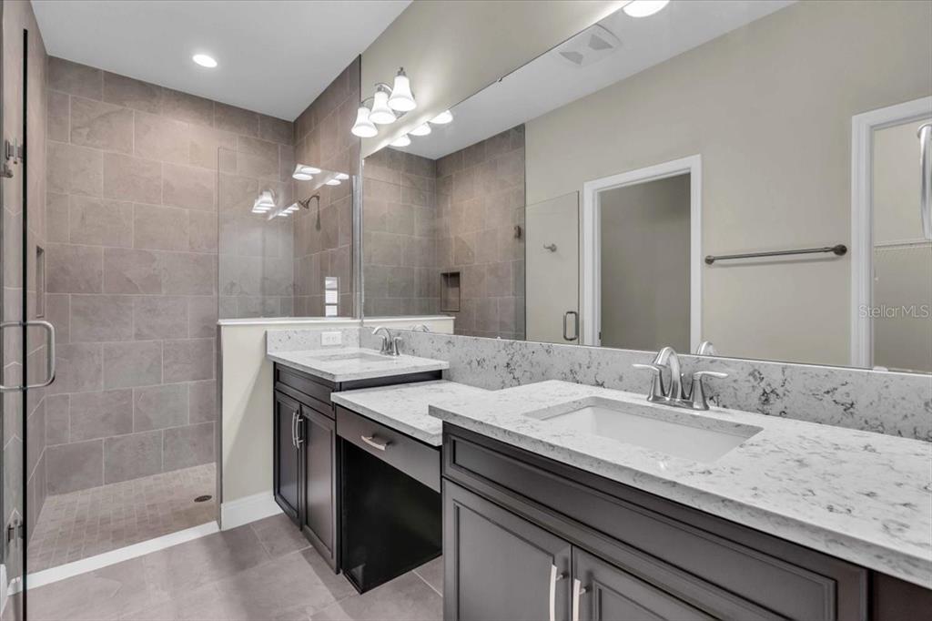 12545 Oak Hill Way Parrish, FL 34219 - Photo 13 of 26