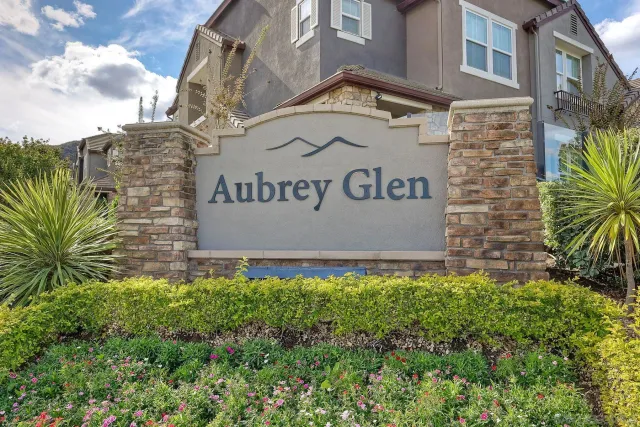 $715,000 | 1921 Bassett Lane, Santee, CA 92071