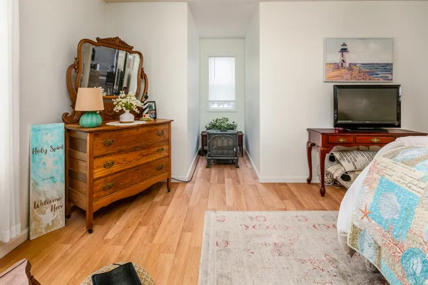 $310,000 | 381 County Road 100 East, Norris City, IL 62869