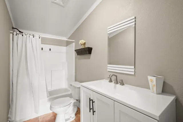 $389,900 | 1900 County Road 226, Florence, TX 76527