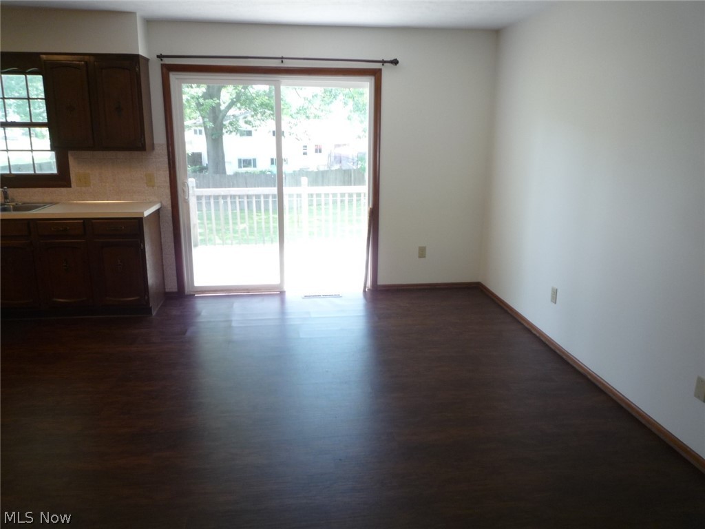 2012-2016 Conwill Road Stow, OH 44224 - Photo 4 of 30