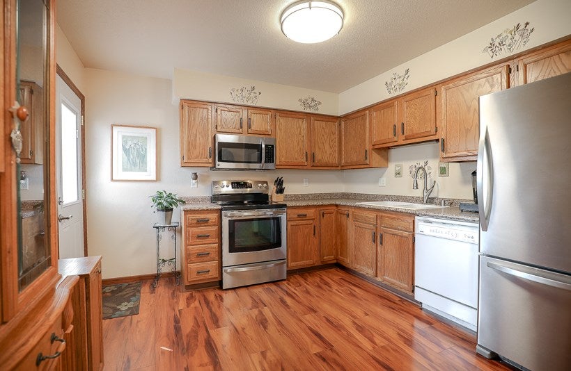 85 Prairie Ridge Court North Liberty, IA 52317 - Photo 7 of 25 Gallery Image 7