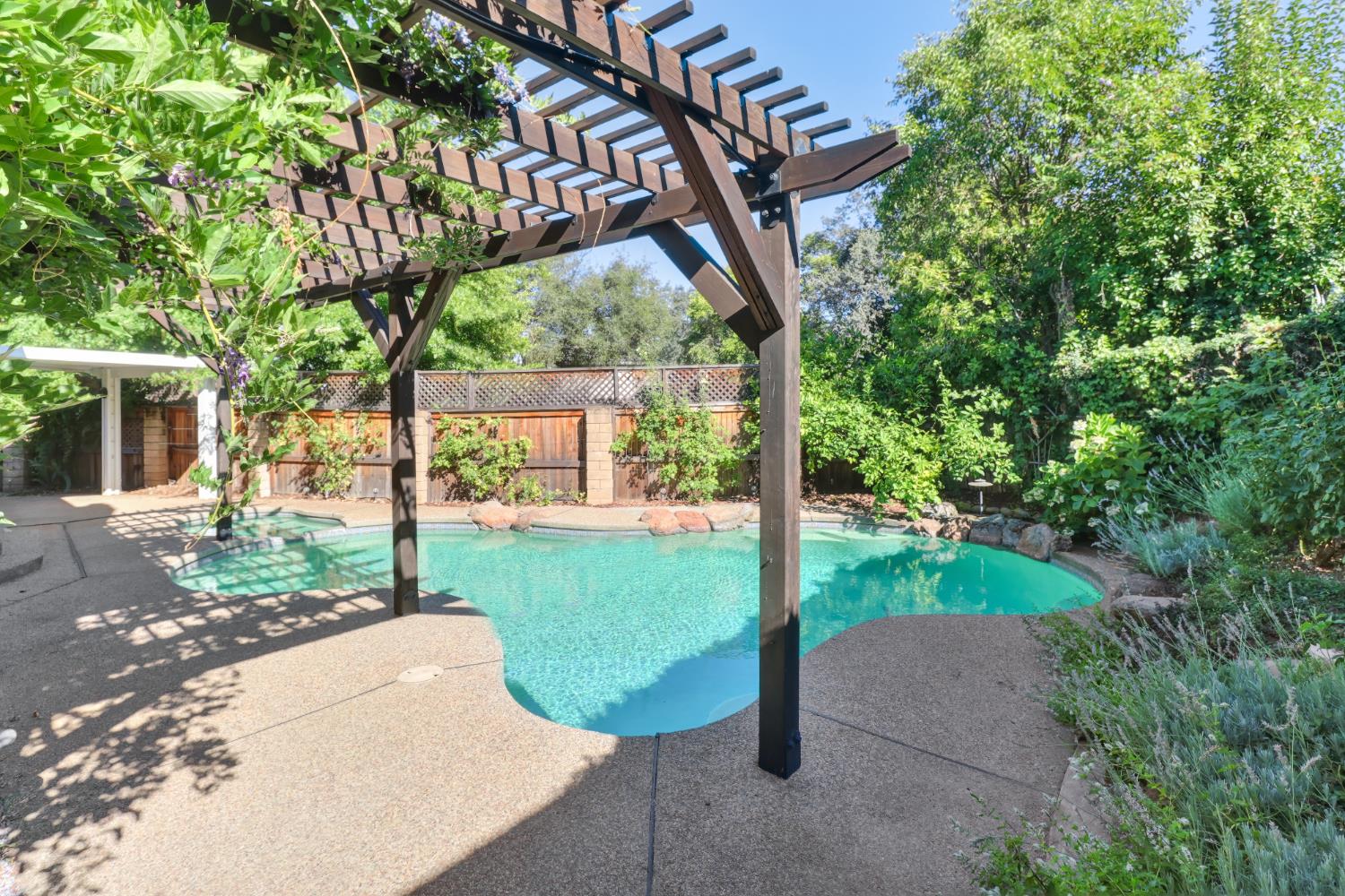 5120 North Ravine Lane Fair Oaks, CA 95628 - Photo 47 of 60 Gallery Image 47