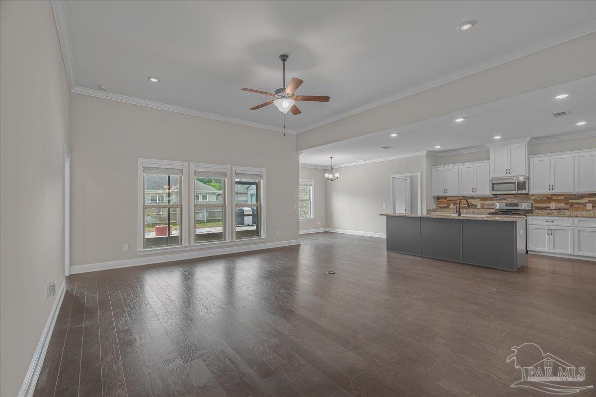 1555 Cadence Loop Cantonment, FL 32533 - Photo 18 of 56