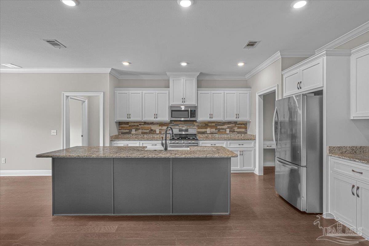 1555 Cadence Loop Cantonment, FL 32533 - Photo 22 of 56