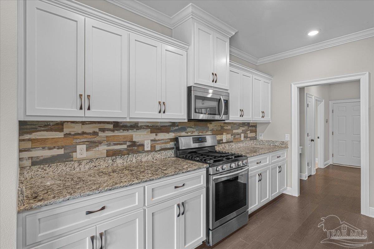 1555 Cadence Loop Cantonment, FL 32533 - Photo 26 of 56