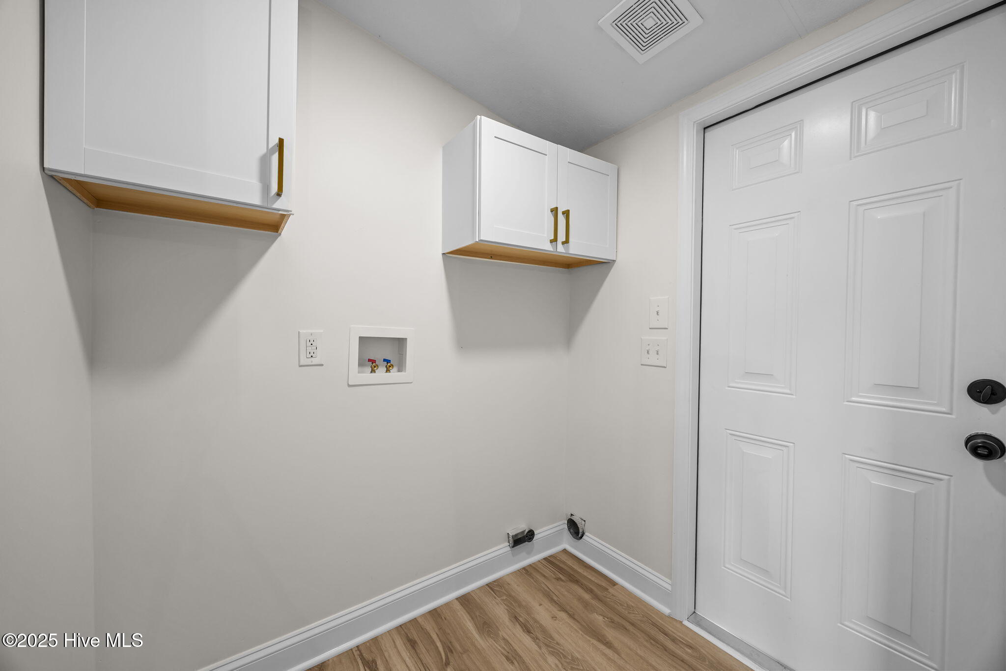 2502 State Drive Kinston, NC 28501 - Photo 15 of 52 27-web-or-mls-IMG_8432