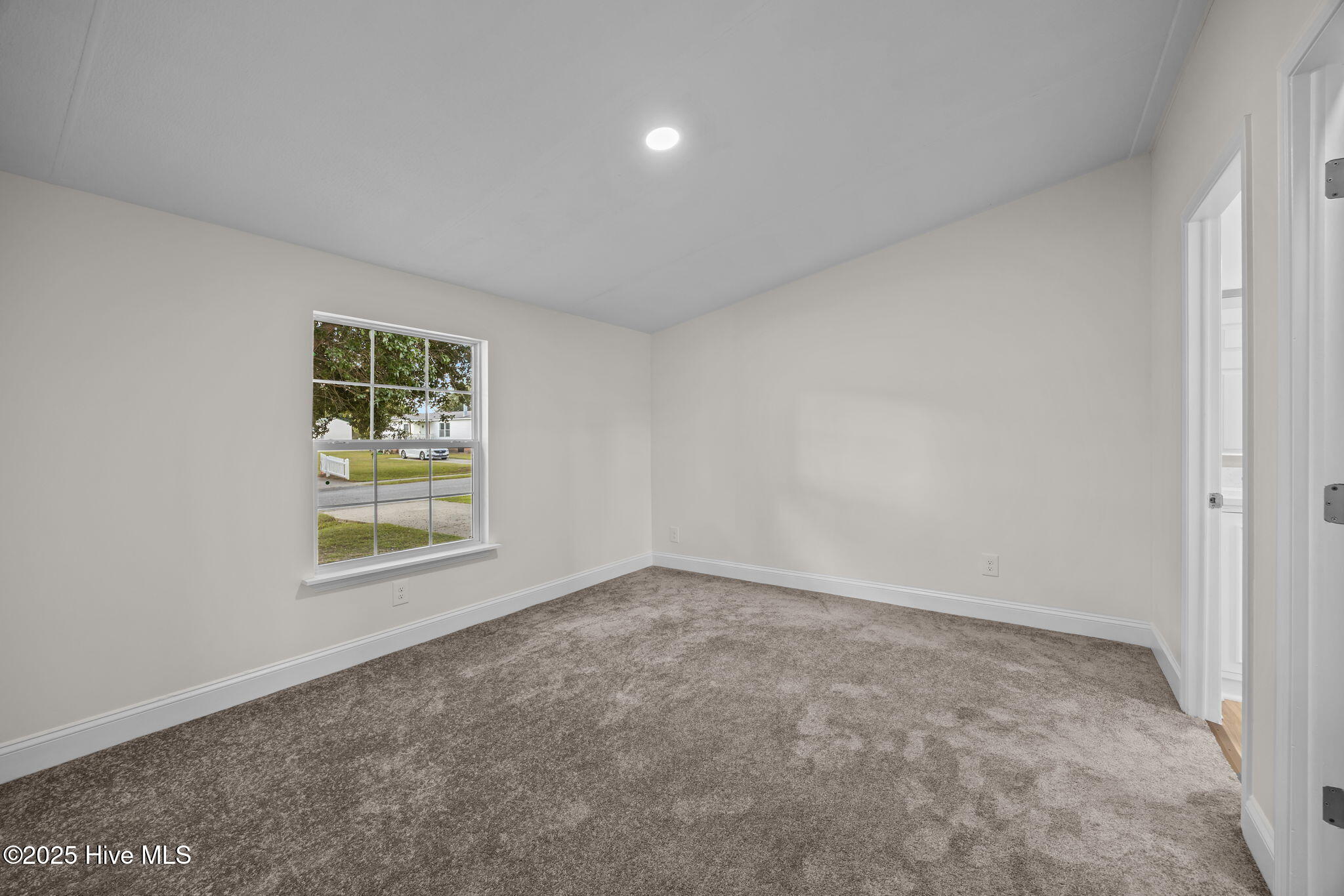 2502 State Drive Kinston, NC 28501 - Photo 16 of 52 28-web-or-mls-IMG_8435