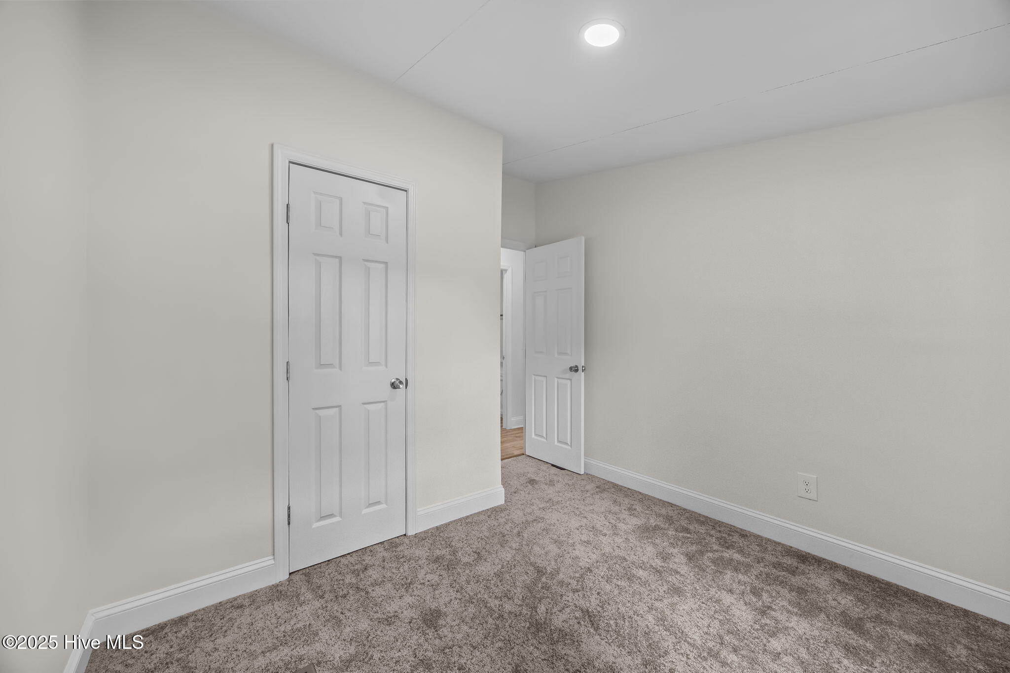 2502 State Drive Kinston, NC 28501 - Photo 31 of 52 43-web-or-mls-IMG_8486