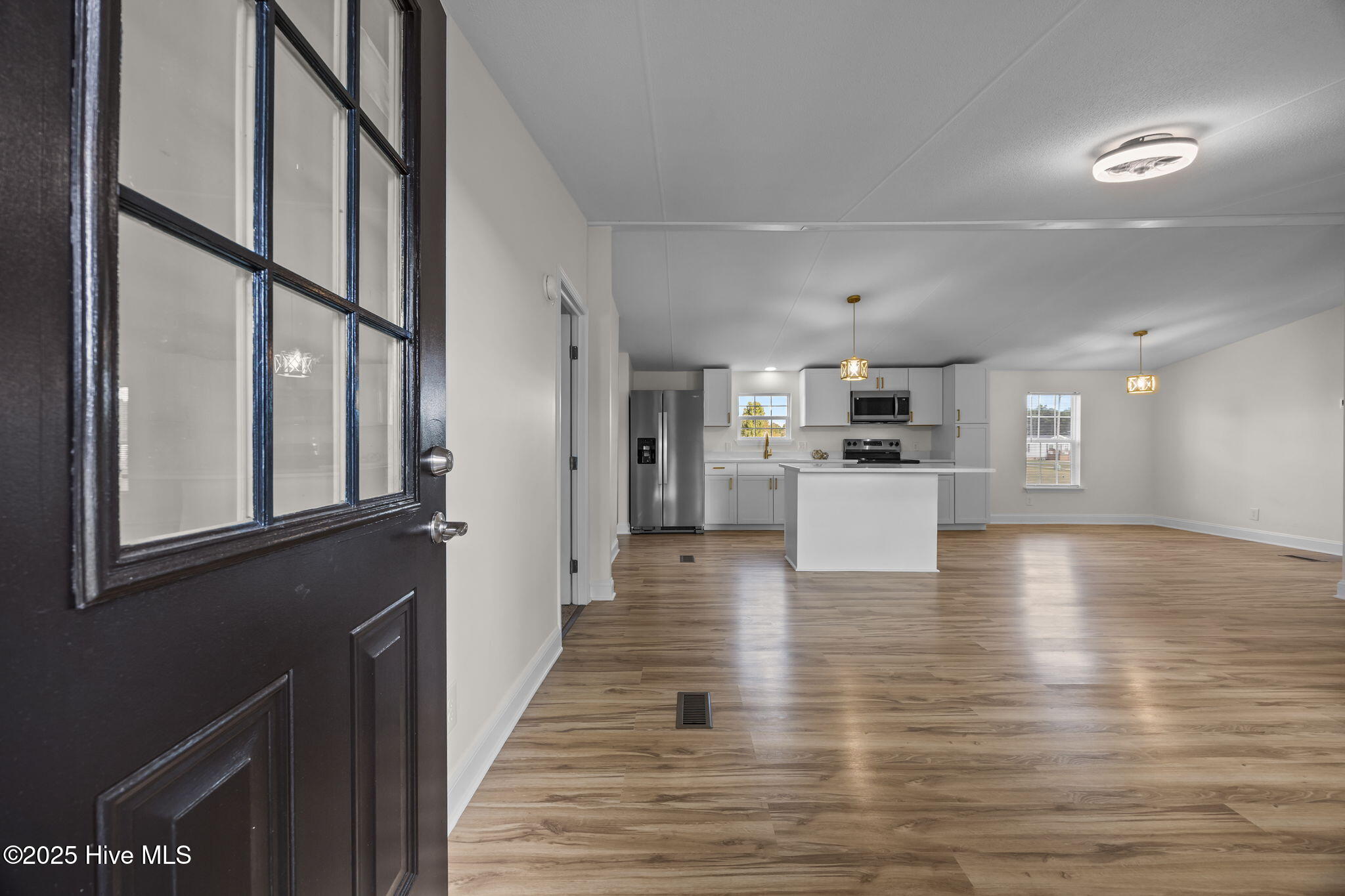 2502 State Drive Kinston, NC 28501 - Photo 4 of 52 16-web-or-mls-IMG_8390