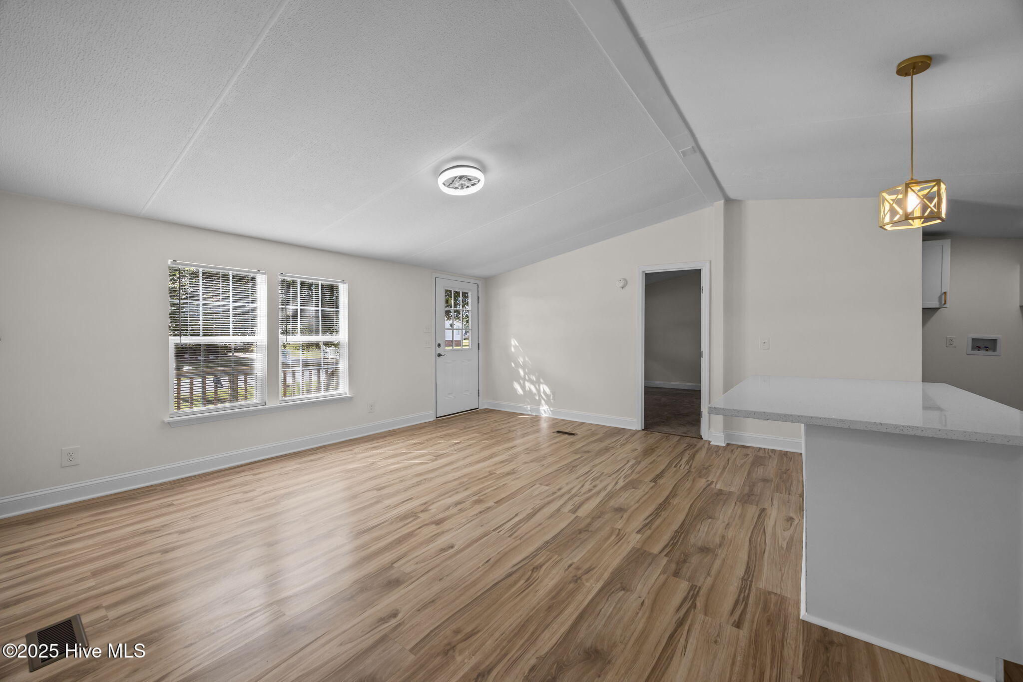 2502 State Drive Kinston, NC 28501 - Photo 6 of 52 18-web-or-mls-IMG_8399