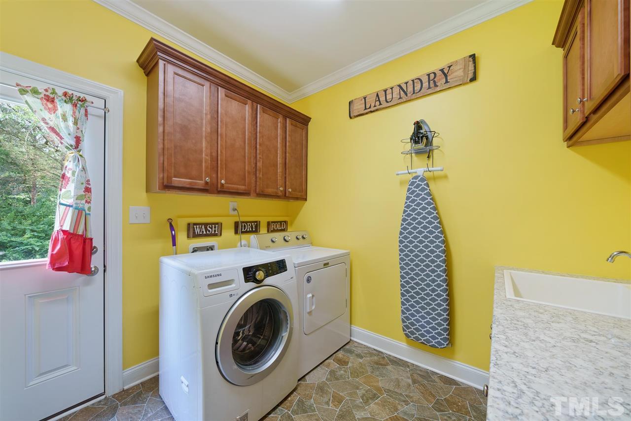 386 Old Murphy Road Zebulon, NC 27597 - Photo 19 of 28 Gallery Image 19