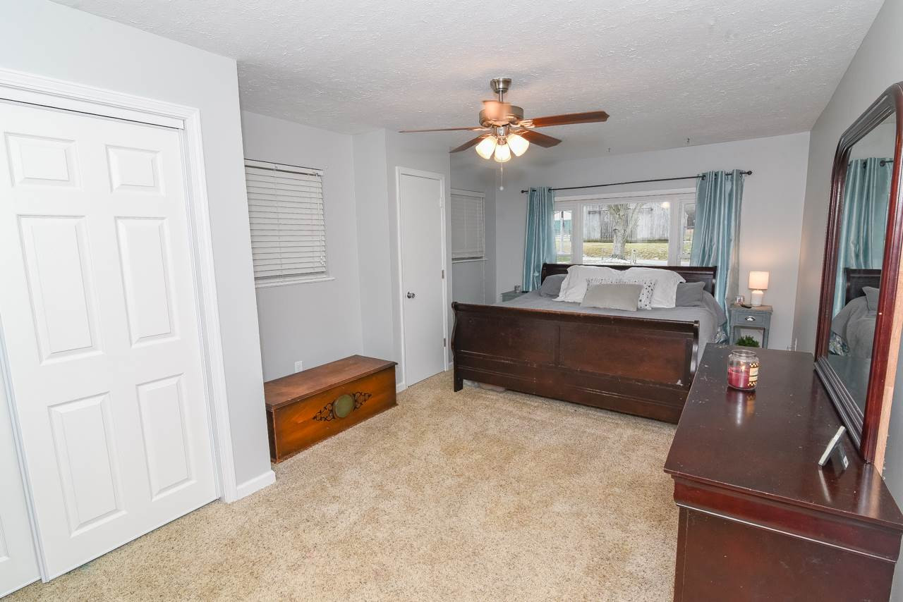9731 Jerry Wright Road Alexandria, KY 41001 - Photo 4 of 28 Gallery Image 4