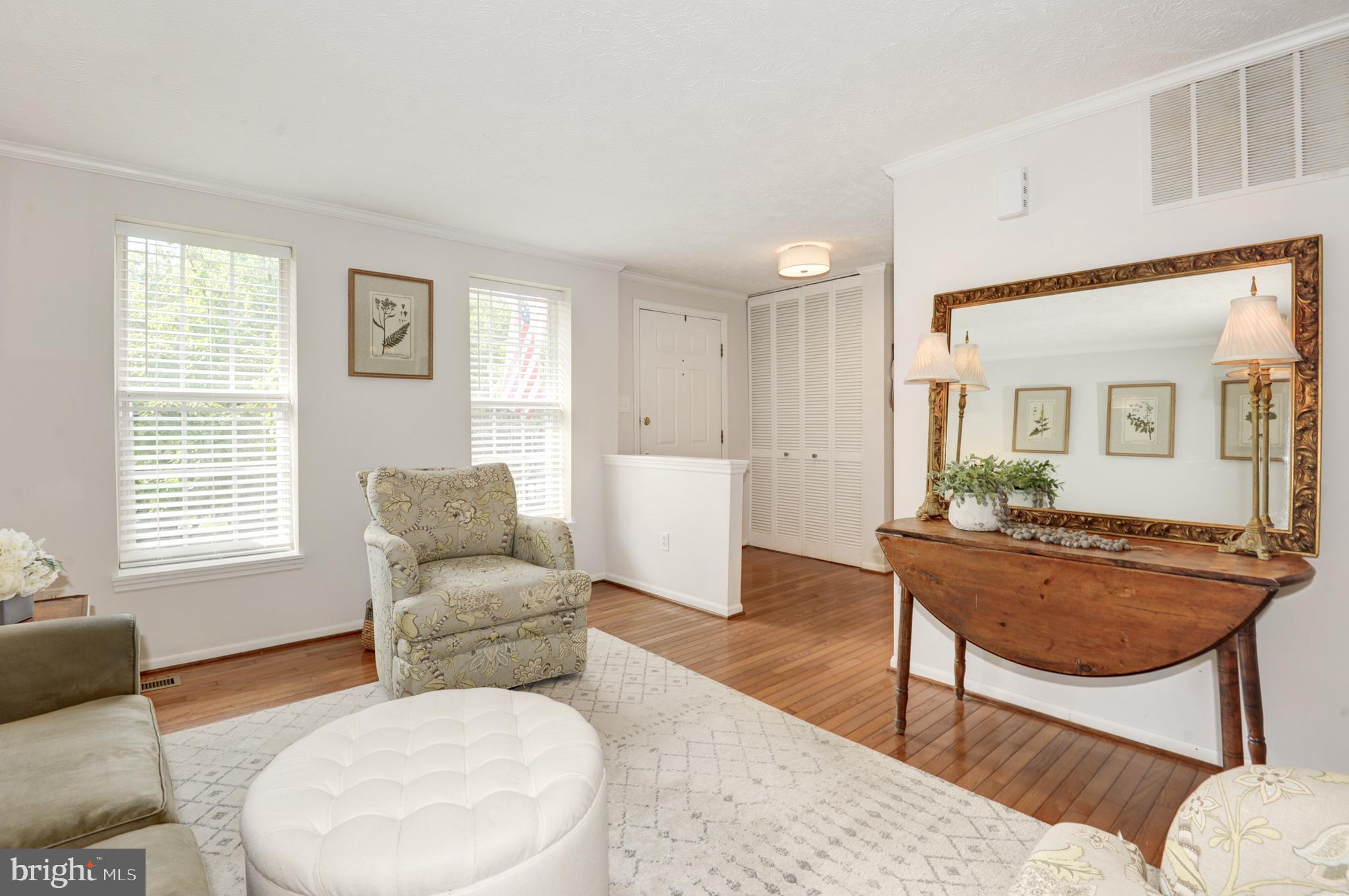 1558 Autumn Ridge Circle Reston, VA 20194 - Photo 7 of 46
