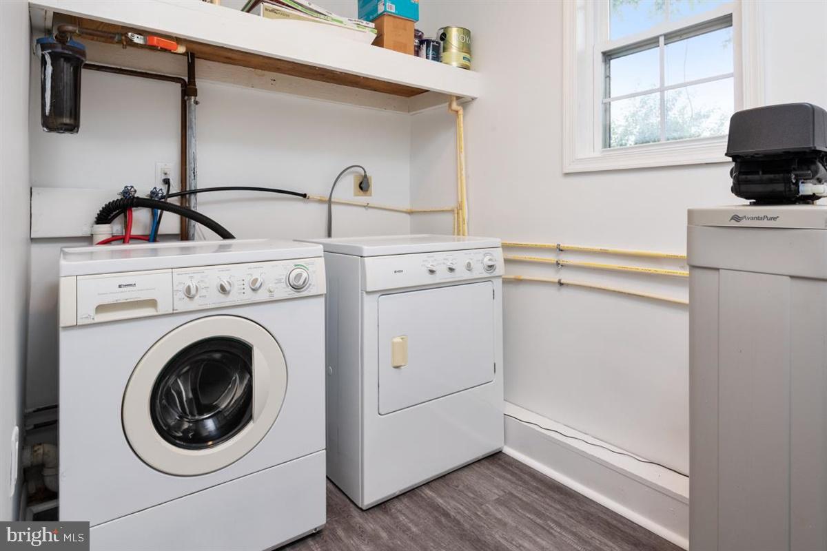 335 Tennessee Road Stevensville, MD 21666 - Photo 26 of 34 Separate Laundry Room . NEW Flooring