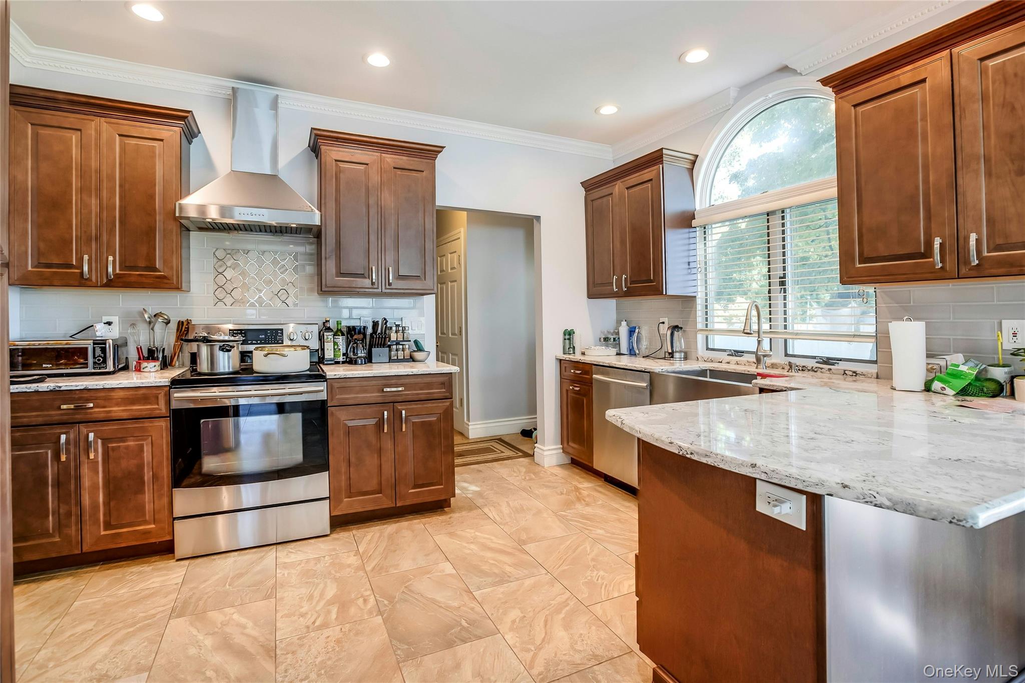 11 Raphael Boulevard Nesconset, NY 11767 - Photo 11 of 27 Gallery Image 11