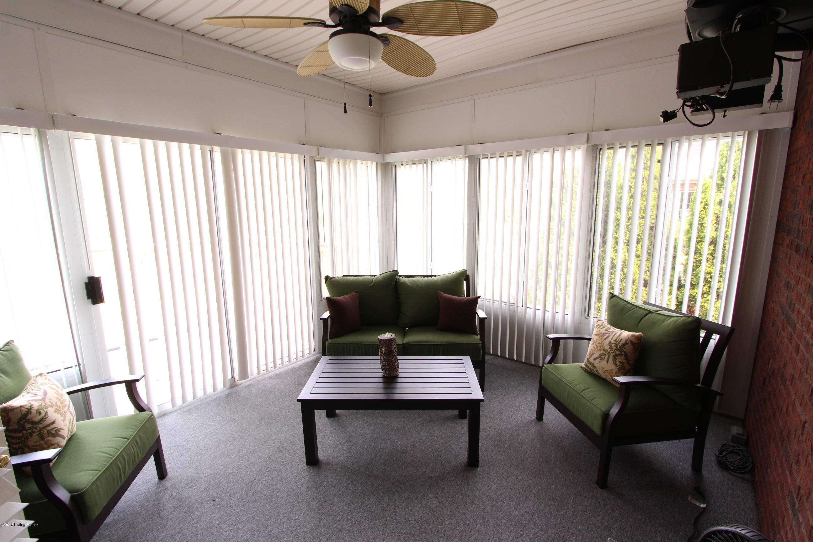 1825 Grand Ridge Road Louisville, KY 40214 - Photo 26 of 53 IMG_5928