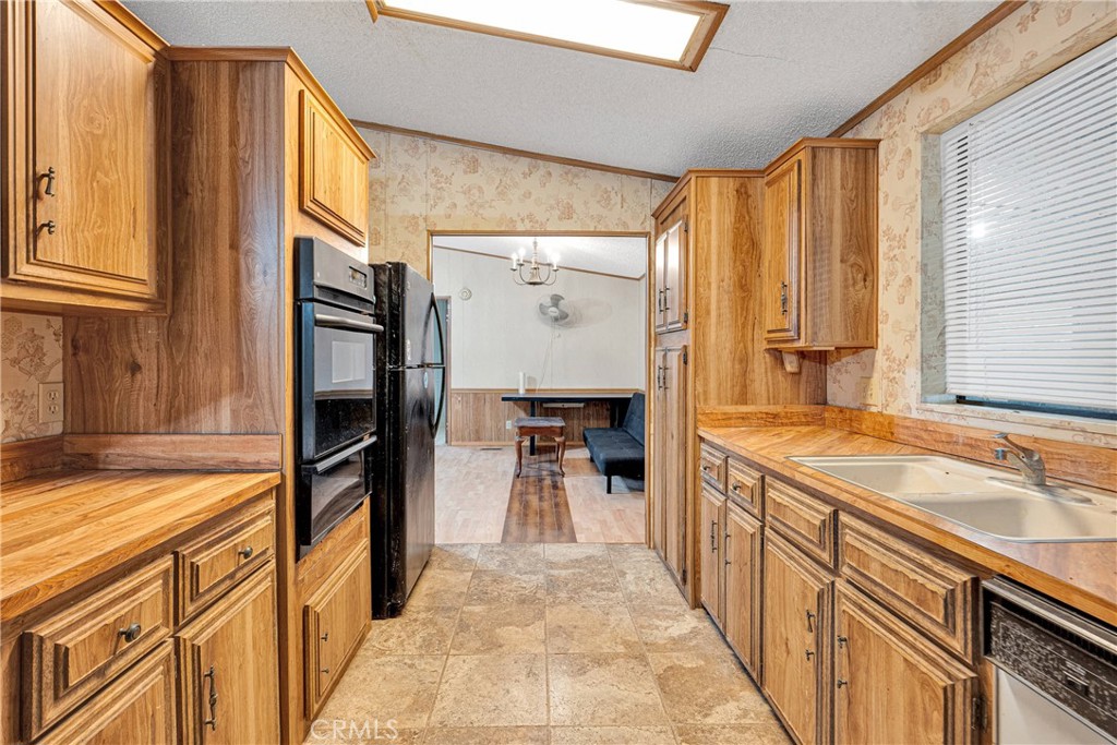 33445 Newberry Road Newberry Springs, CA 92365 - Photo 22 of 57
