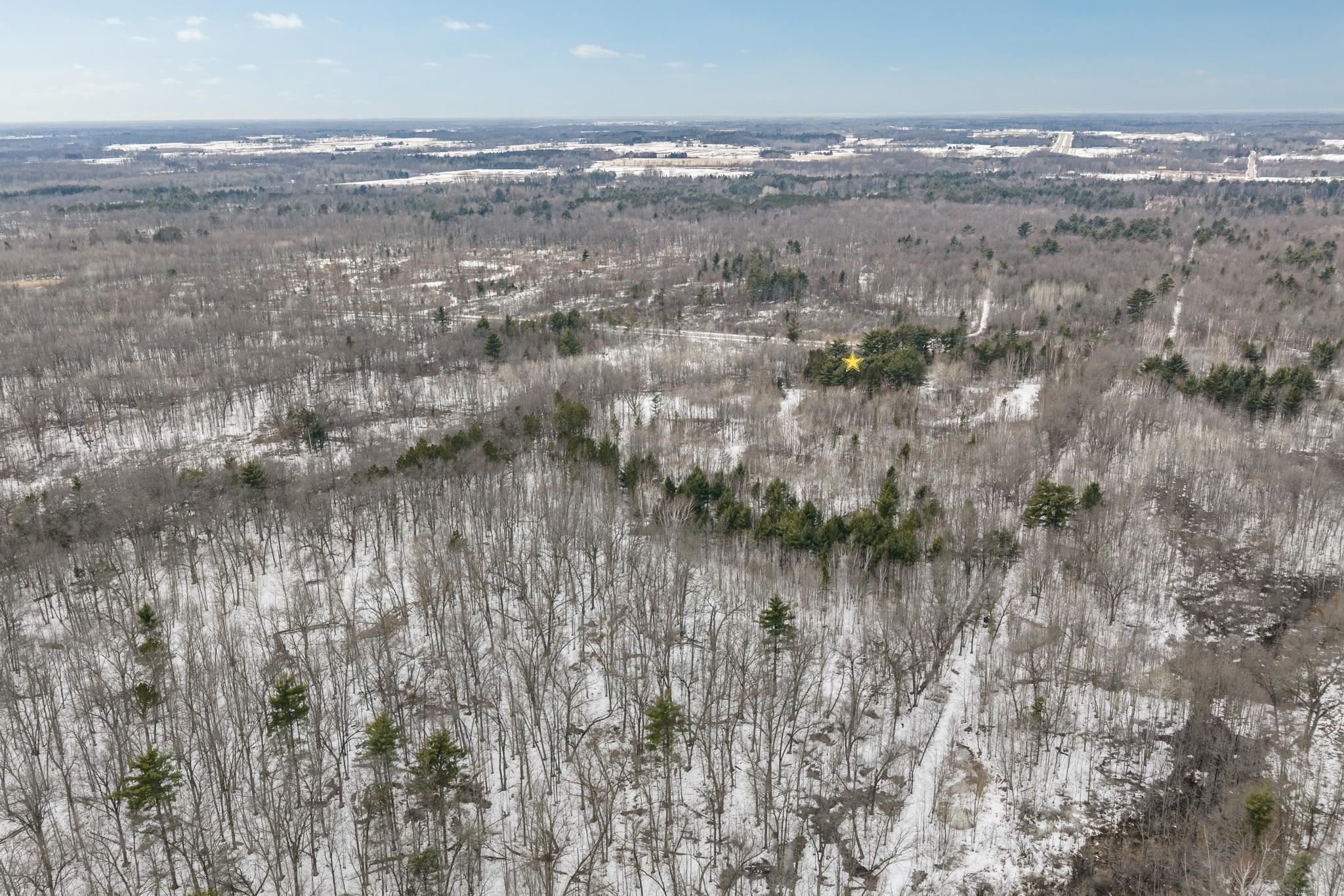 3684 Bell Bridge Road Oconto, WI 54153 - Photo 5 of 39