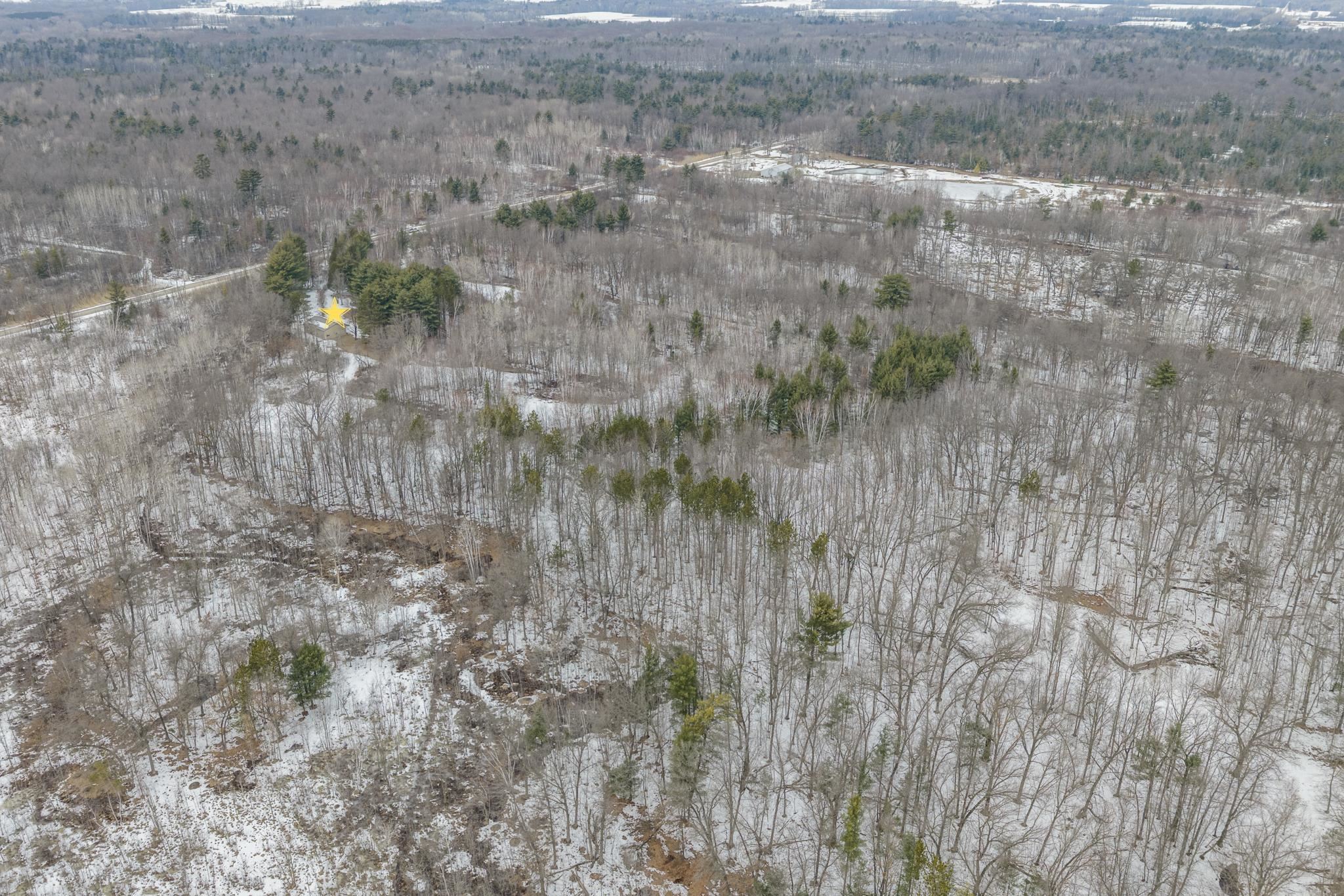 3684 Bell Bridge Road Oconto, WI 54153 - Photo 7 of 39