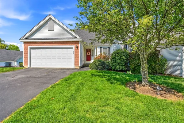 $464,000 | 56 Nature View Drive, Unit 56, Uxbridge, MA 01569