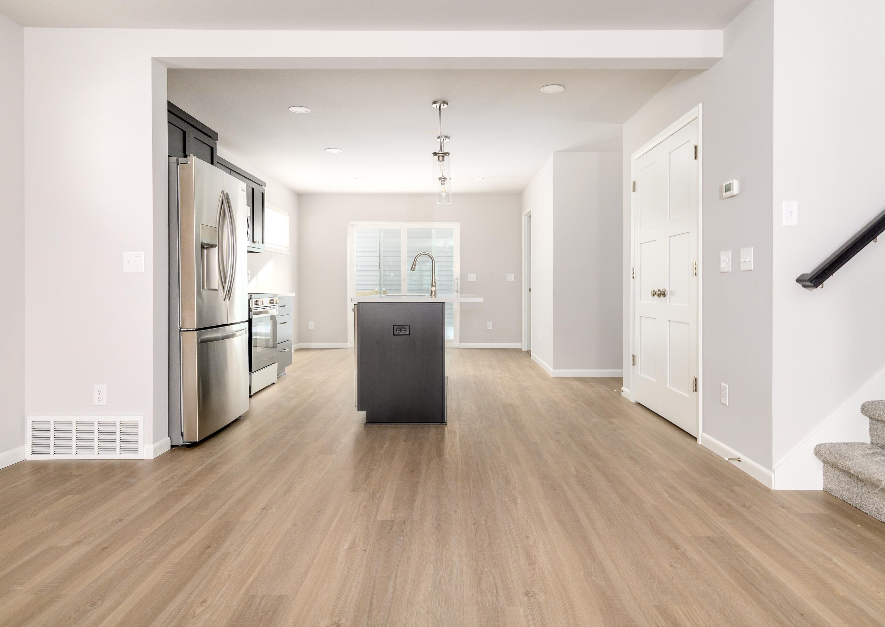 7715 Starnova Madison, WI 53719 - Photo 4 of 16