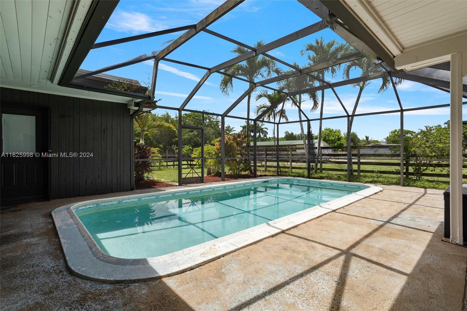 12751 Southwest 56th Street Southwest Ranches, FL 33330 - Photo 26 of 45