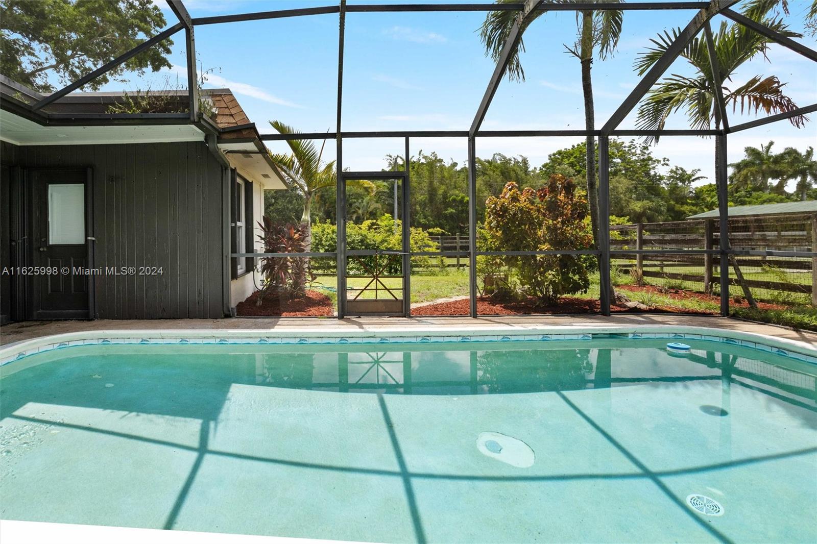 12751 Southwest 56th Street Southwest Ranches, FL 33330 - Photo 27 of 45