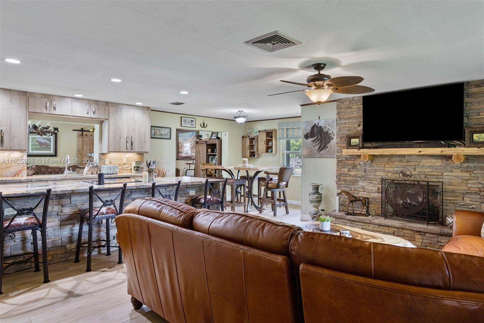 12751 Southwest 56th Street Southwest Ranches, FL 33330 - Photo 4 of 45
