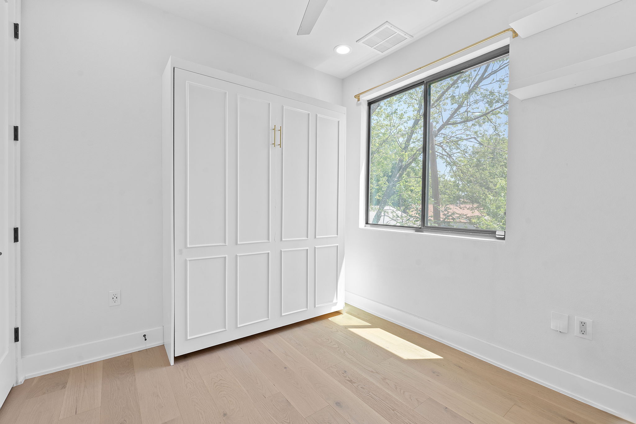 2935 Moss Street, Unit 2 Austin, TX 78722 - Photo 12 of 20 Secondary bedroom