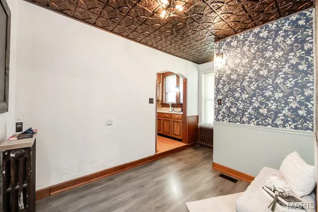 $185,000 | 8 Kircher Place, Belleville, IL 62220