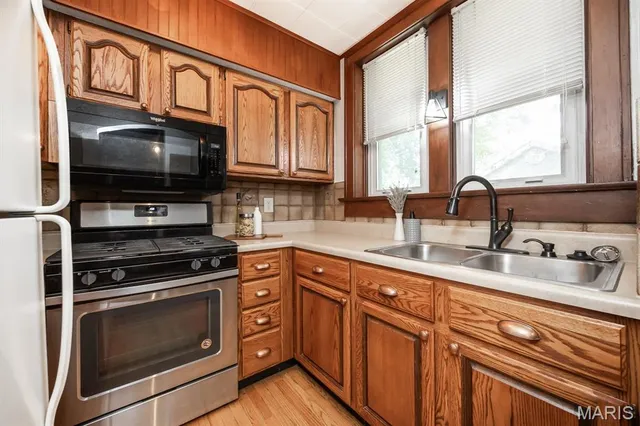 $185,000 | 8 Kircher Place, Belleville, IL 62220