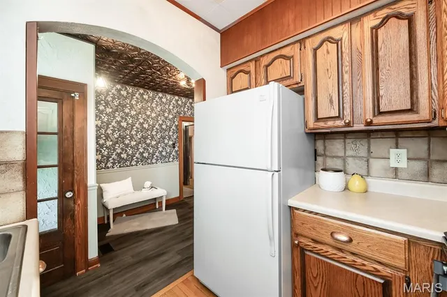 $185,000 | 8 Kircher Place, Belleville, IL 62220