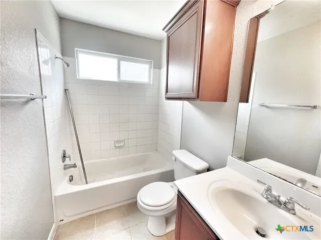 $1,695 | 761 Wolfeton Way, New Braunfels, TX 78130