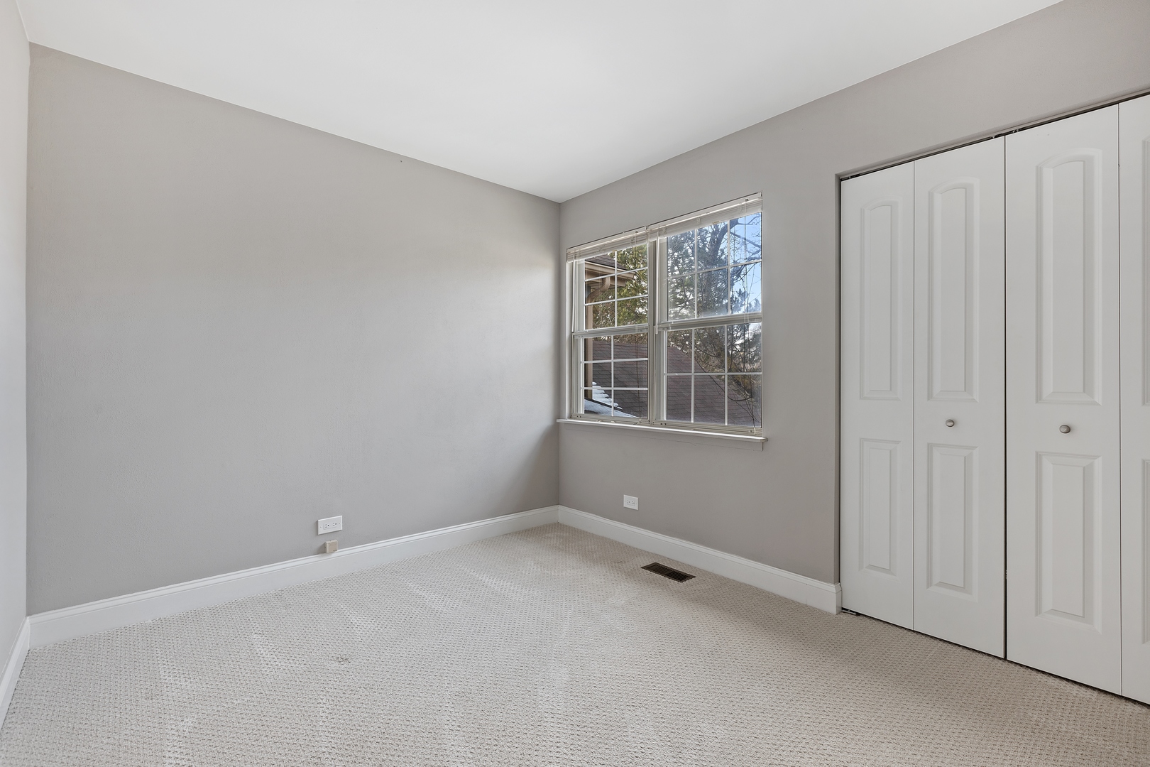 923 Ridgefield Lane, Unit 26 Wheeling, IL 60090 - Photo 11 of 15