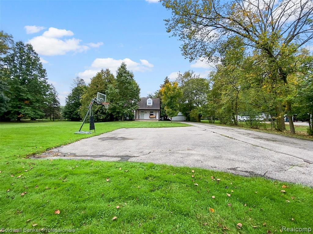 2321 West Wattles Road Troy, MI 48098 - Photo 6 of 45