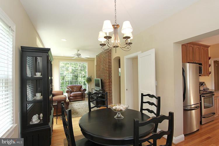 840 Randolph Road Silver Spring, MD 20904 - Photo 18 of 30 Dining Room