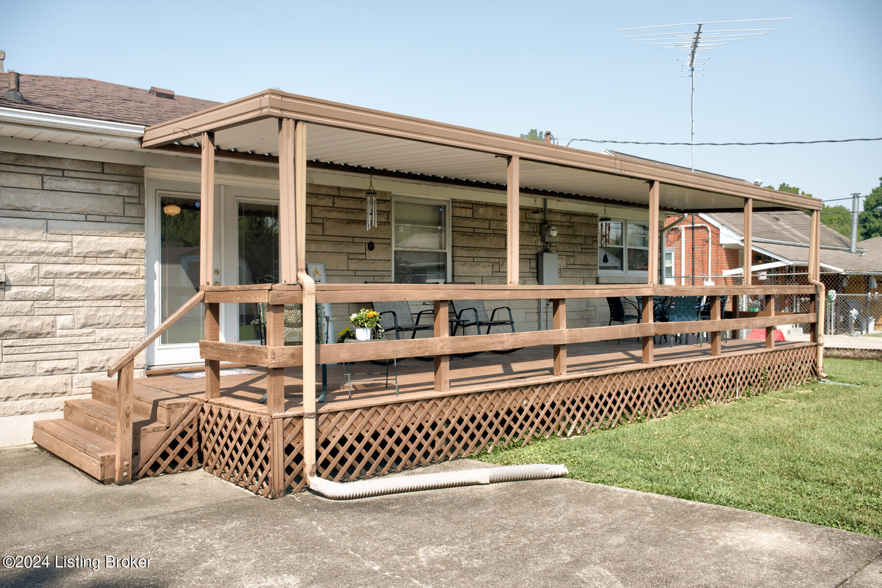8517 Smithton Road Louisville, KY 40219 - Photo 27 of 36 GSP-8517 Smithton Rd-27