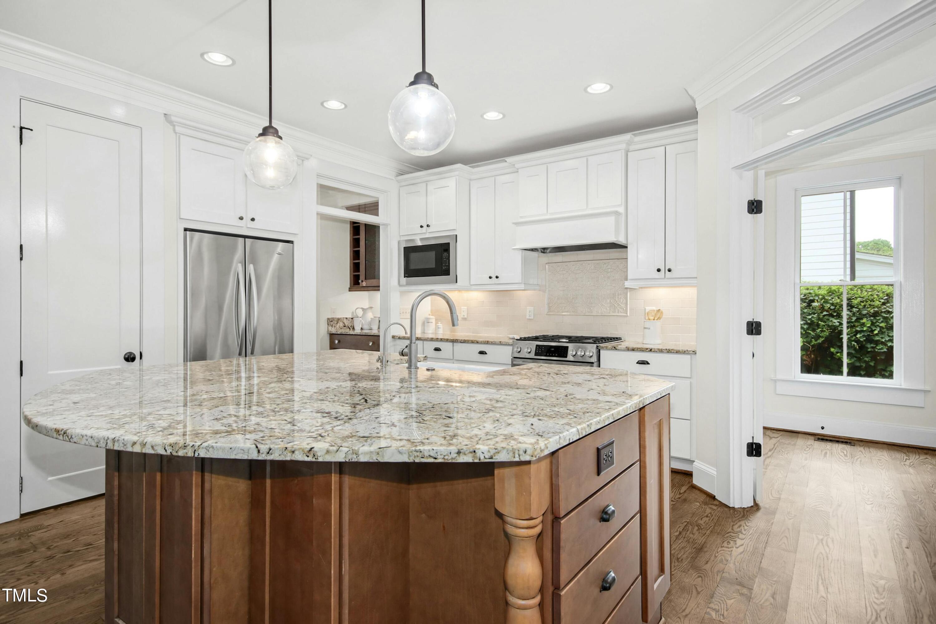 512 Peebles Street Raleigh, NC 27608 - Photo 16 of 45 016-469391-512_Peebles_Street_IMG_2560_H