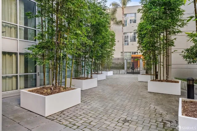 $879,000 | 200 Brannan Street, Unit 139, San Francisco, CA 94107