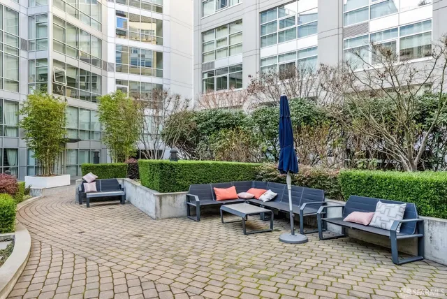 $879,000 | 200 Brannan Street, Unit 139, San Francisco, CA 94107